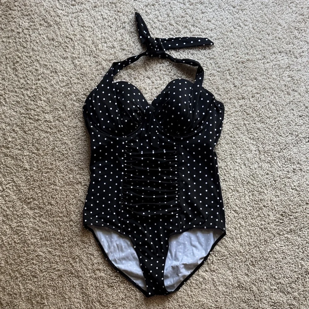 Swimsuits for All Women's One Piece Swimsuit Size 14 Polka Dot Black White EUC